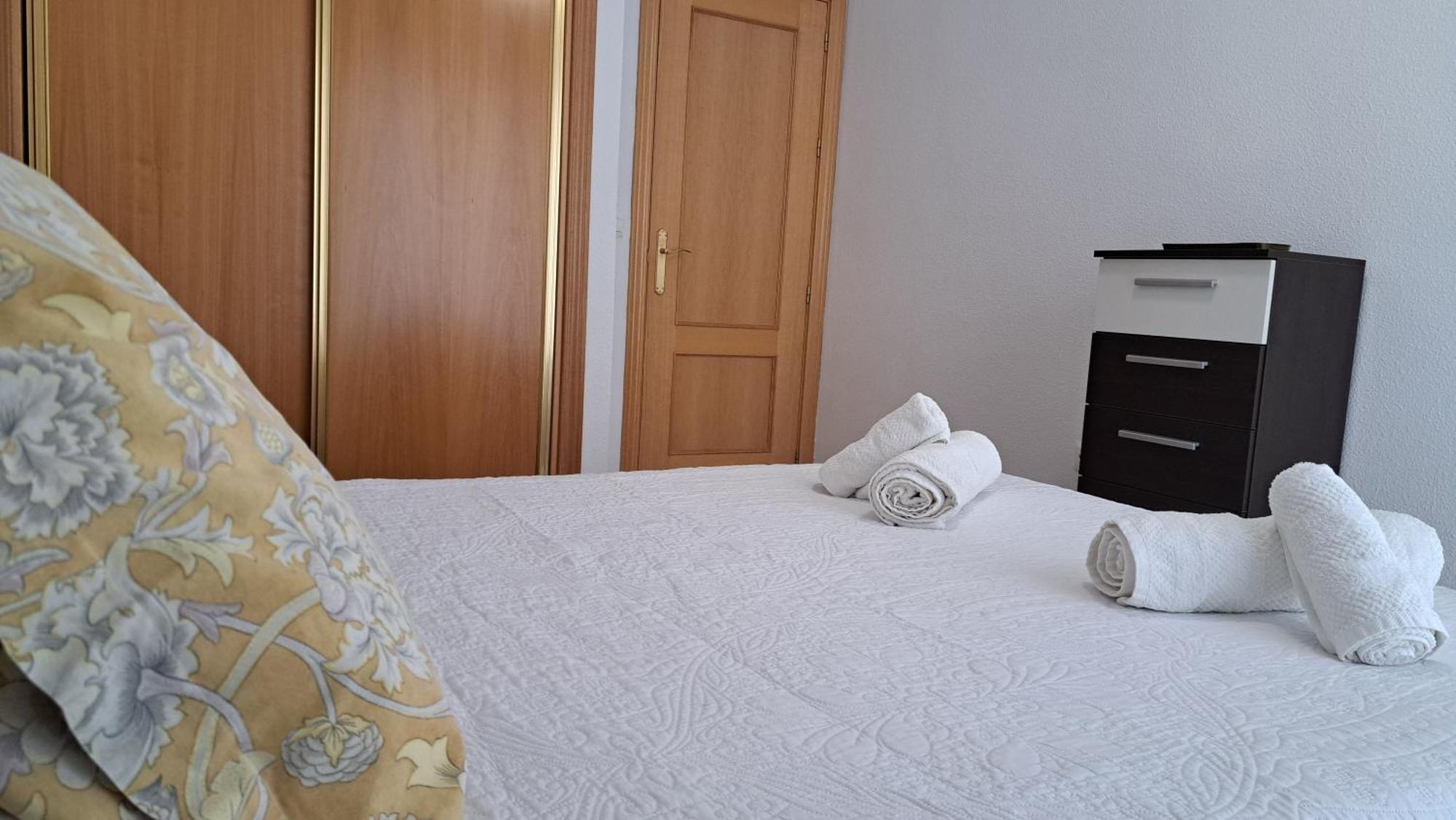 Apartamentos Maria Cristina Con Parking Gratis Córdova Exterior foto